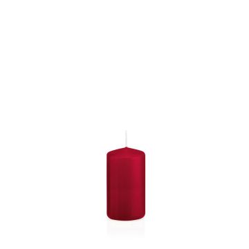 Candela per lanterna MAEVA, a colonna, rosso scuro, 8cm, Ø4cm, 12h - Made in Germany Candela per lanterna MAEVA, a colonna, rosso scuro, 8cm, Ø4cm, 12h - Made in Germany