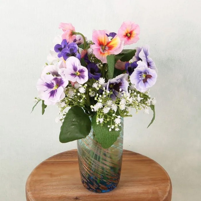 Richiesta del cliente con viole del pensiero